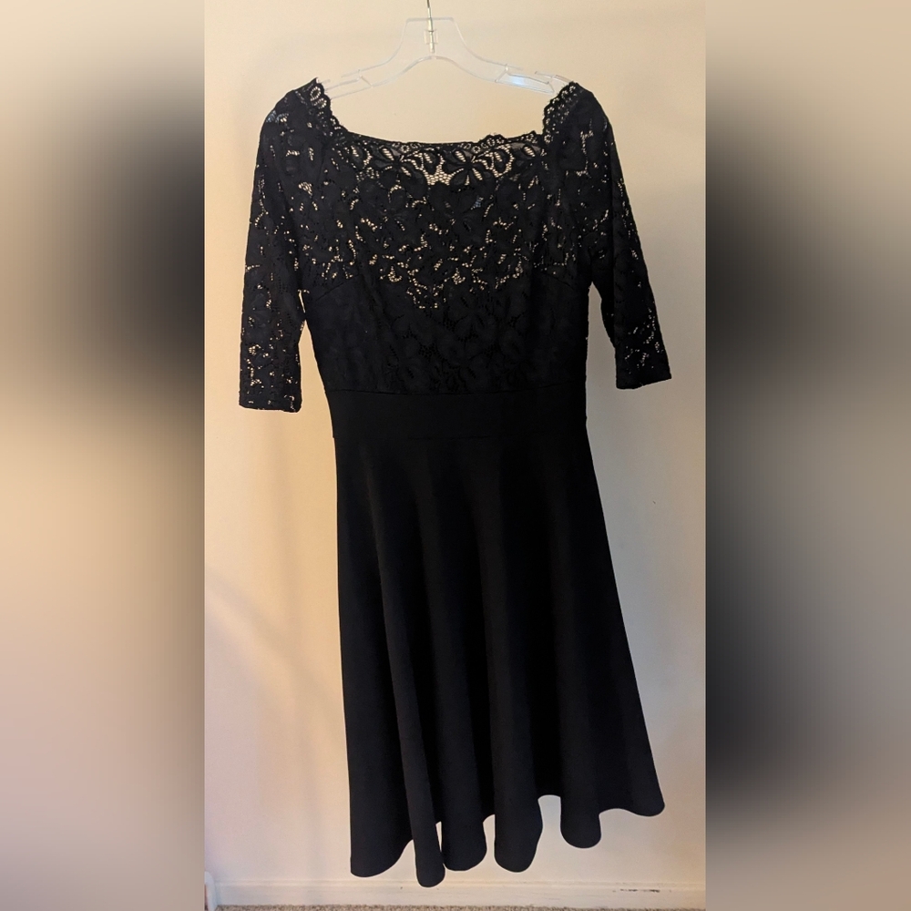 Black A-Line Cocktail Dress with 3/4 Sleeves and Scoop Neck